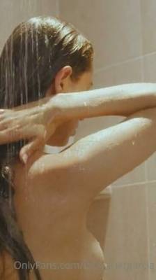 Yanet Garcia Nude Shower  Video  - Mexico on picsfans.net